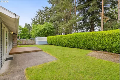 701 SW Linneman Ct, Gresham, OR 97030 - Photo 24