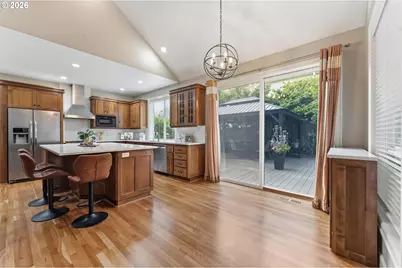 5308 Southwood Dr, Lake Oswego, OR 97035 - Photo 16