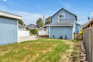 560 S Downing St, Seaside, OR 97138 - Photo 36