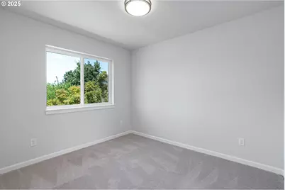 195 SE Acacia Dr, Gresham, OR 97080 - Photo 16