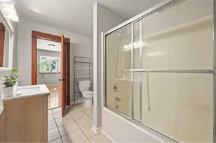2262 Todd St, Eugene, OR 97405 - Photo 32