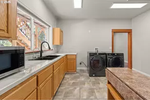 2262 Todd St, Eugene, OR 97405 - Photo 34