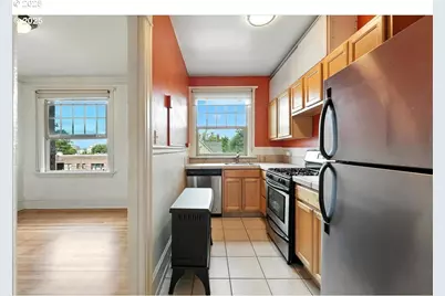 2109 NW Irving St #304, Portland, OR 97210 - Photo 20