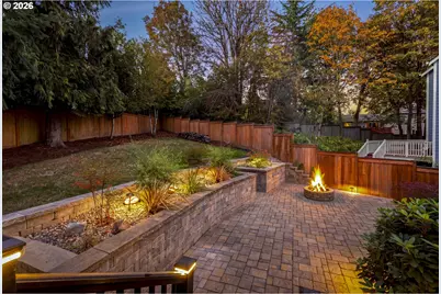 14439 SE Crystal St, Portland, OR 97236 - Photo 36
