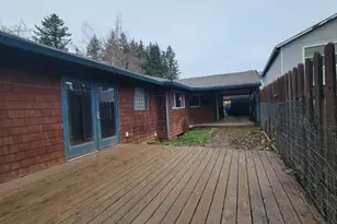 2910 SE Hillyard Rd, Gresham, OR 97080 - Photo 6