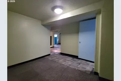 2910 SE Hillyard Rd, Gresham, OR 97080 - Photo 24