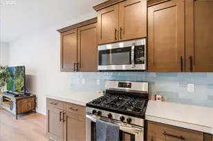 2856 S Nectarine St, Cornelius, OR 97113 - Photo 8