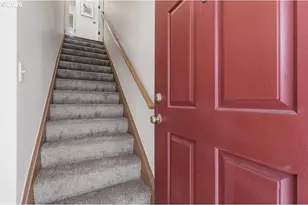 1687 SE Linn St, Portland, OR 97202 - Photo 2