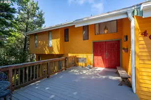 400 Highland Dr, Oceanside, OR 97134 - Photo 32