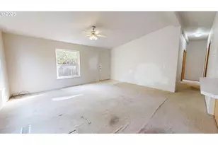 3768 Oregon Ave, Springfield, OR 97478 - Photo 4