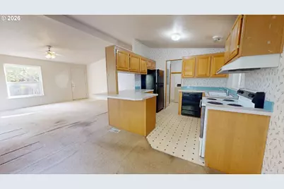 3768 Oregon Ave, Springfield, OR 97478 - Photo 10