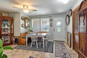 2093 Astor Way, Woodburn, OR 97071 - Photo 8