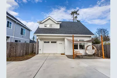 6538 SE 64th Ave #B, Portland, OR 97206 - Photo 1
