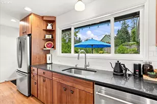 4225 SW Iowa St, Portland, OR 97221 - Photo 10