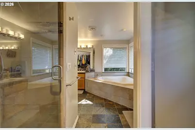 11411 NW 8th Ct, Vancouver, WA 98685 - Photo 30