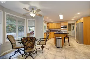 11411 NW 8th Ct, Vancouver, WA 98685 - Photo 6