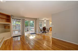 11411 NW 8th Ct, Vancouver, WA 98685 - Photo 8