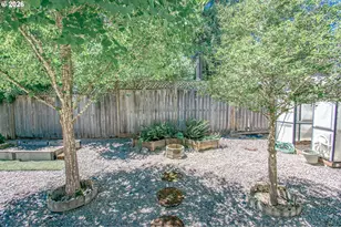 196 Buttercup Loop, Cottage Grove, OR 97424 - Photo 28
