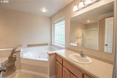 196 Buttercup Loop, Cottage Grove, OR 97424 - Photo 14