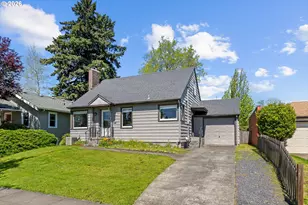 4933 N Yale St, Portland, OR 97203 - Photo 2