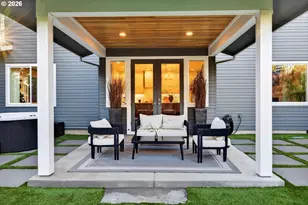 15986 Parker Rd, Lake Oswego, OR 97035 - Photo 18