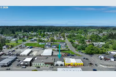 137 139 S Main Ave, Warrenton, OR 97146 - Photo 2