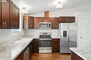 1608 NW 3rd St, Battle Ground, WA 98604 - Photo 10