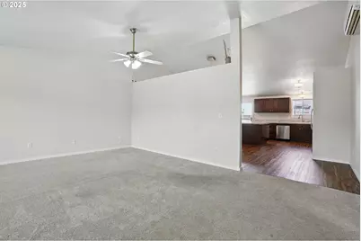 1608 NW 3rd St, Battle Ground, WA 98604 - Photo 6