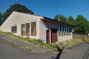 315 E Jewett Blvd, White Salmon, WA 98672 - Photo 1