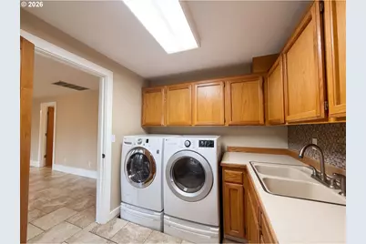 1103 SE 51st Ave, Hillsboro, OR 97123 - Photo 14