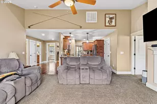 989 SE Fairway Dr, Myrtle Creek, OR 97457 - Photo 18