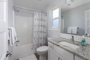 1332 Wasco St, Hood River, OR 97031 - Photo 18