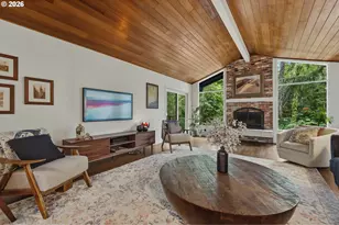 18148 Pioneer Ct, Lake Oswego, OR 97034 - Photo 6