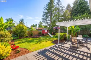 10220 SW Bryton Ct, Wilsonville, OR 97070 - Photo 4