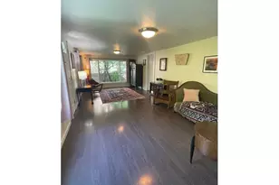 239 D St, Springfield, OR 97477 - Photo 2