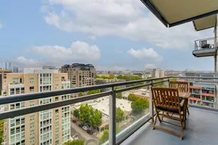 1025 NW Couch St, Portland, OR 97209 - Photo 22