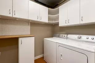 1025 NW Couch St, Portland, OR 97209 - Photo 26