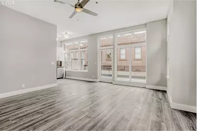 618 NW 12th Ave #201, Portland, OR 97209 - Photo 4