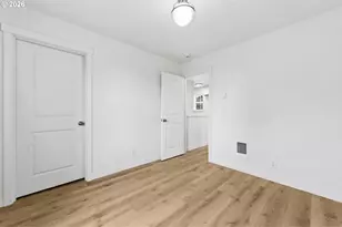 5592 Burnett Ave, Eugene, OR 97402 - Photo 20