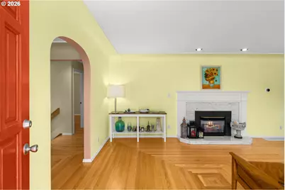 7275 SW Sylvan Ct, Portland, OR 97225 - Photo 6