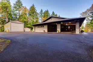 29433 Hodsdonsdale Ln, Eugene, OR 97402 - Photo 2