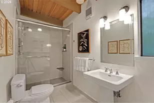 4304 SW 36th Pl, Portland, OR 97221 - Photo 26
