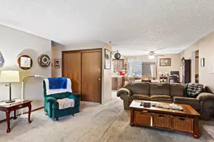 5904 NE 40th St, Vancouver, WA 98661 - Photo 6