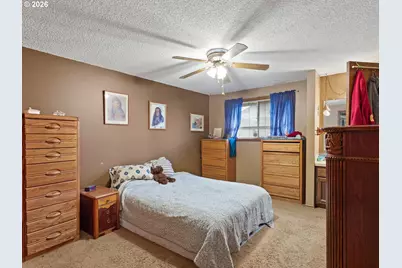 5904 NE 40th St, Vancouver, WA 98661 - Photo 14