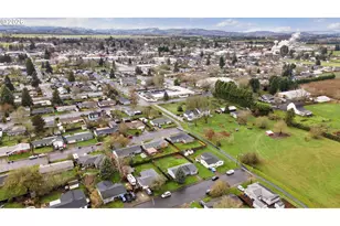 455 Crona St, Junction City, OR 97448 - Photo 24