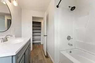 455 Crona St, Junction City, OR 97448 - Photo 16