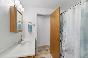 1420 NW Highland Dr, Corvallis, OR 97330 - Photo 26