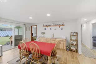 1420 NW Highland Dr, Corvallis, OR 97330 - Photo 14