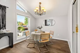 2820 SE Brodiaea Ct, Hillsboro, OR 97123 - Photo 6