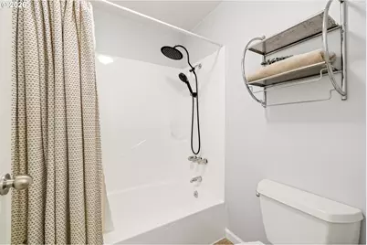 2820 SE Brodiaea Ct, Hillsboro, OR 97123 - Photo 22